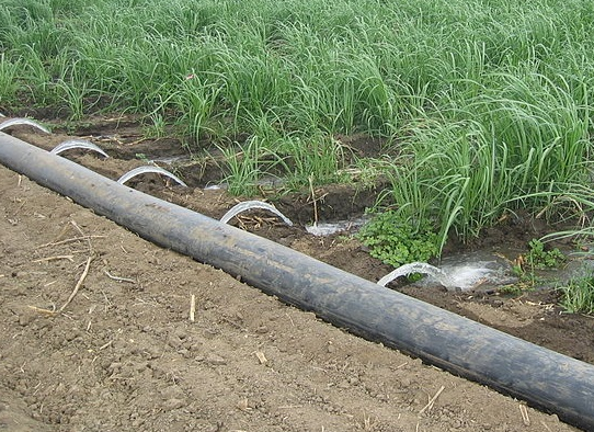 塑料管灌溉技术